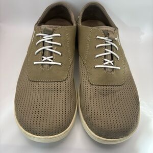 OluKai Nohea Moku Shoes Mens Size 9  Biege Slip On Sneakers Mesh Comfort